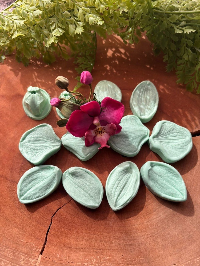 Molde Marcador Orquídea M — Kit 12 Peças — 4,5 cm - molde de silicone para biscuit - Vanessa De Col