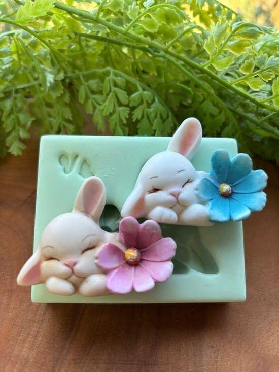 Molde de Silicone Coelha Florzinha