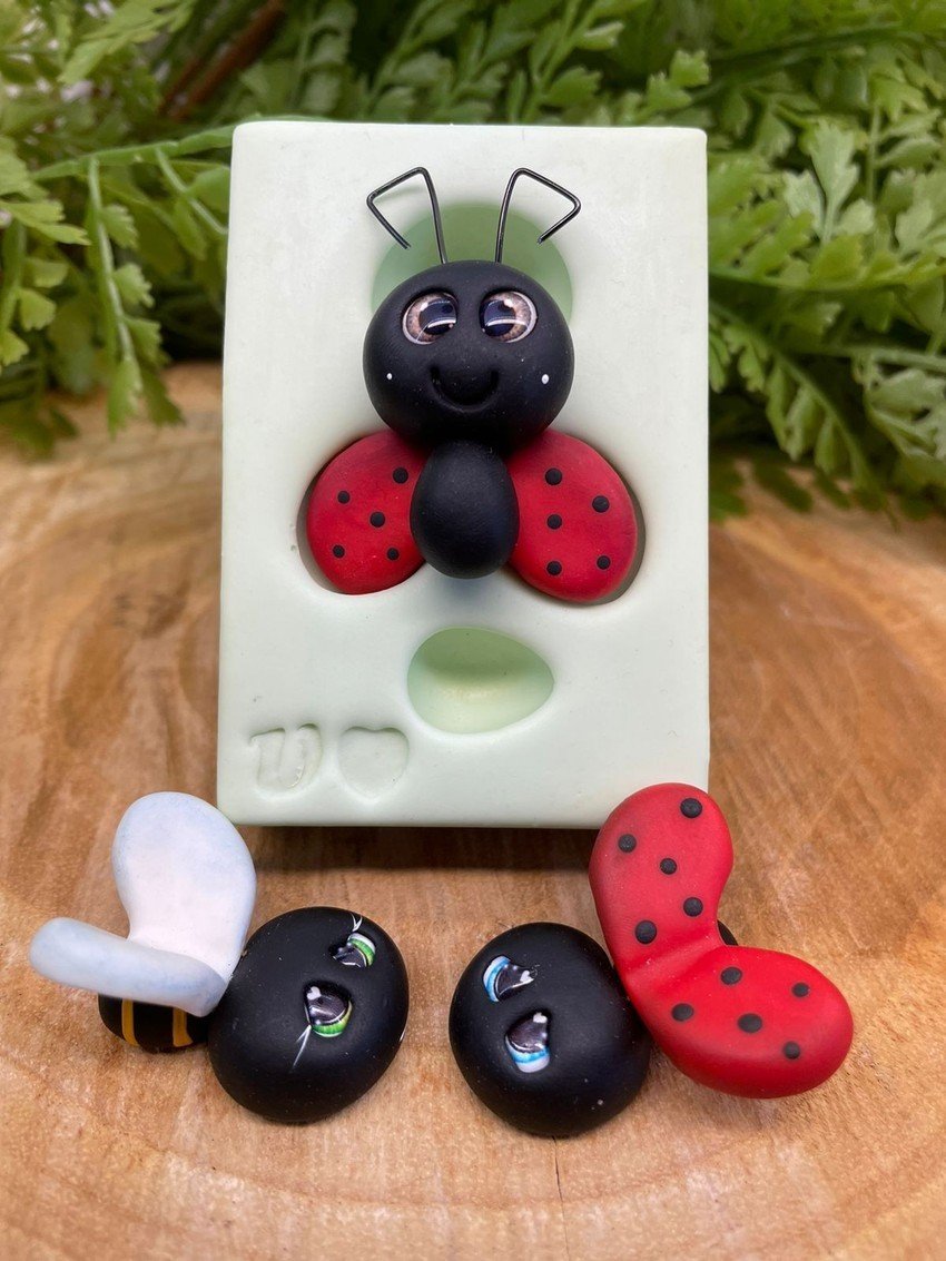 Molde de silicone Joaninha 3