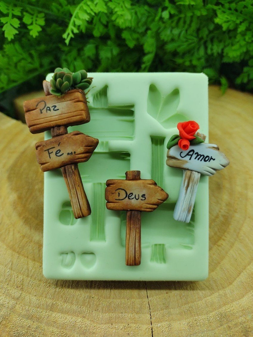 Molde De Silicone Mini Plaquinhas 2